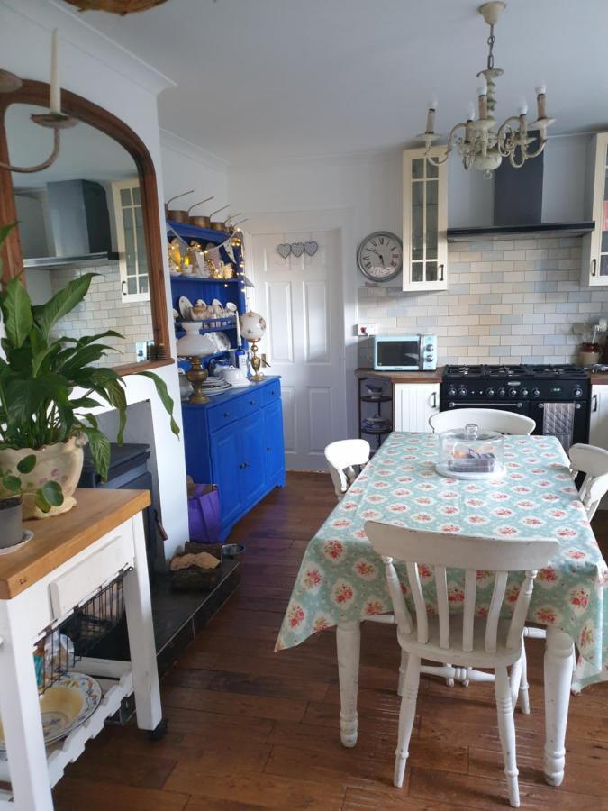 Private Room Near Roath Lake/Park Cardiff Esterno foto